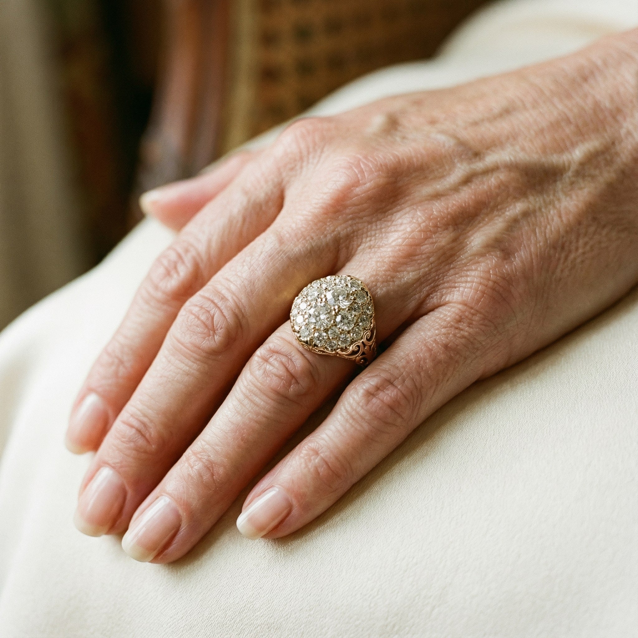 Vintage Rund Guld Prsten s Dijamantom