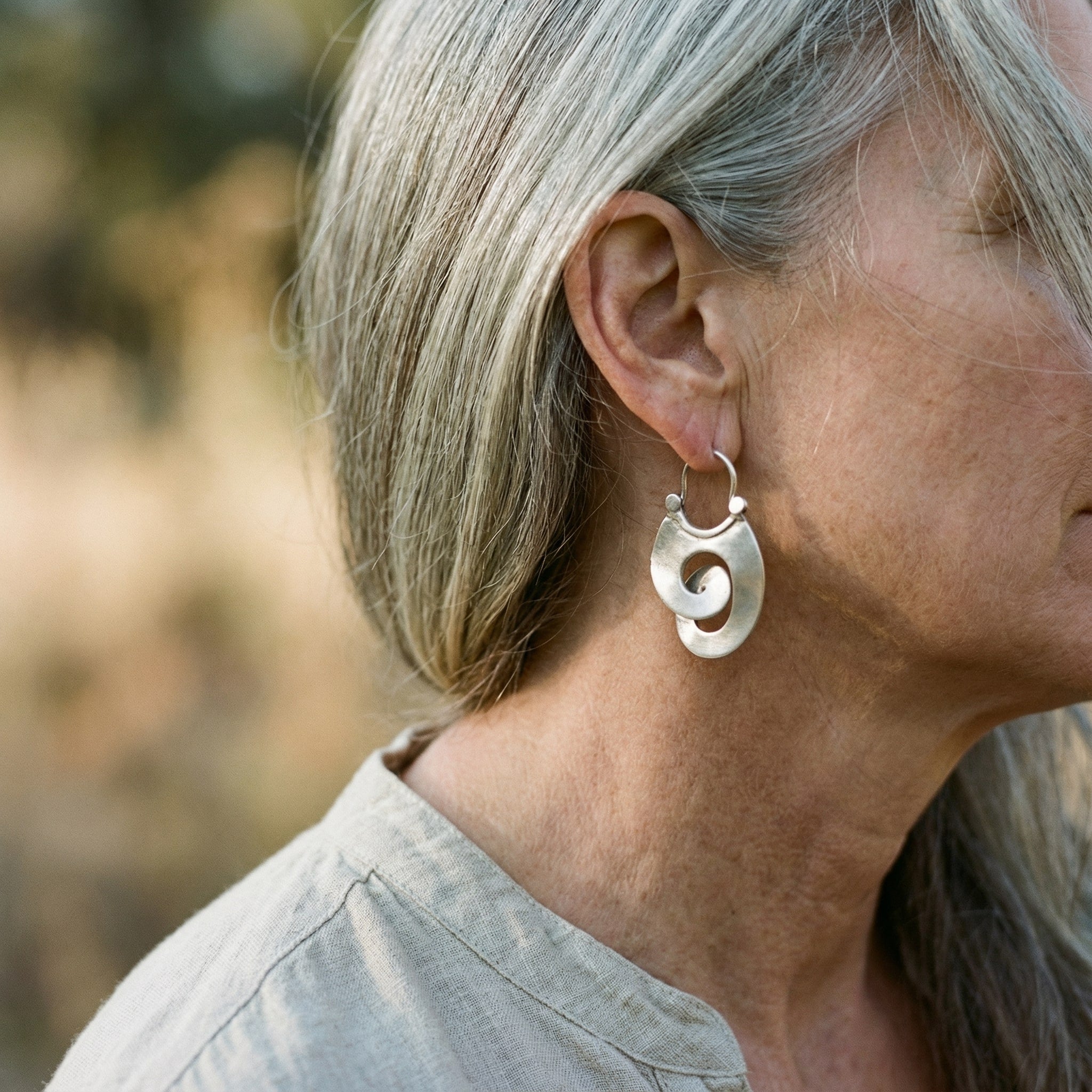 Vintage Srebrne Naušnice s Spiralom