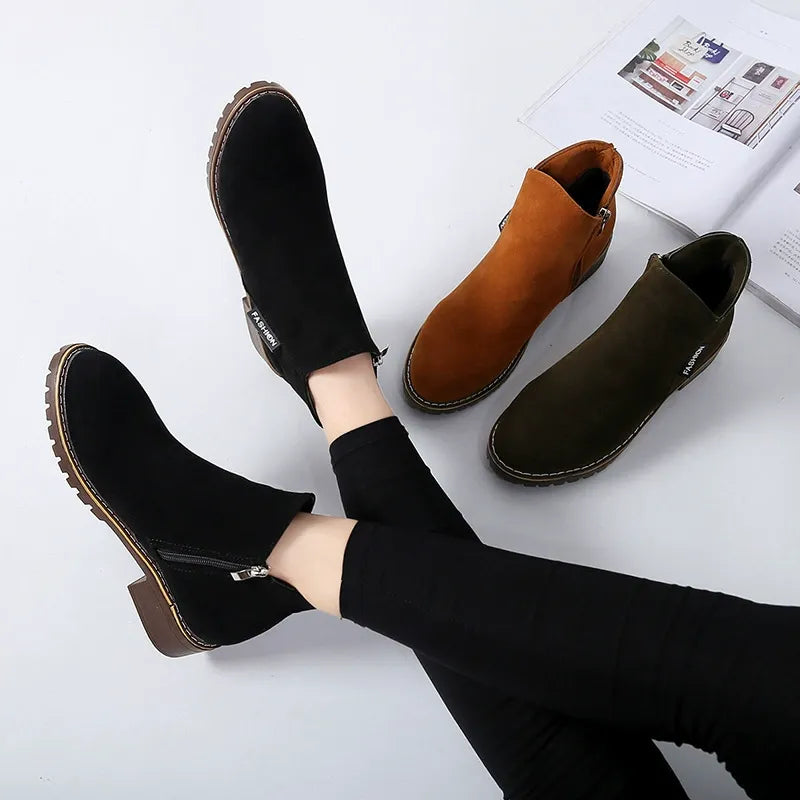 Emilia™ | Klasične zimske čizme s niskom petom