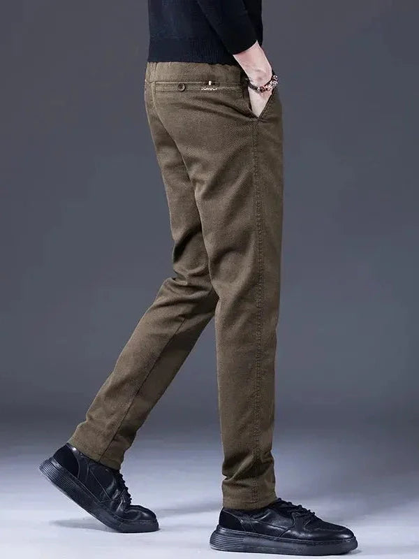 Oliver™ | Elastične Traperice