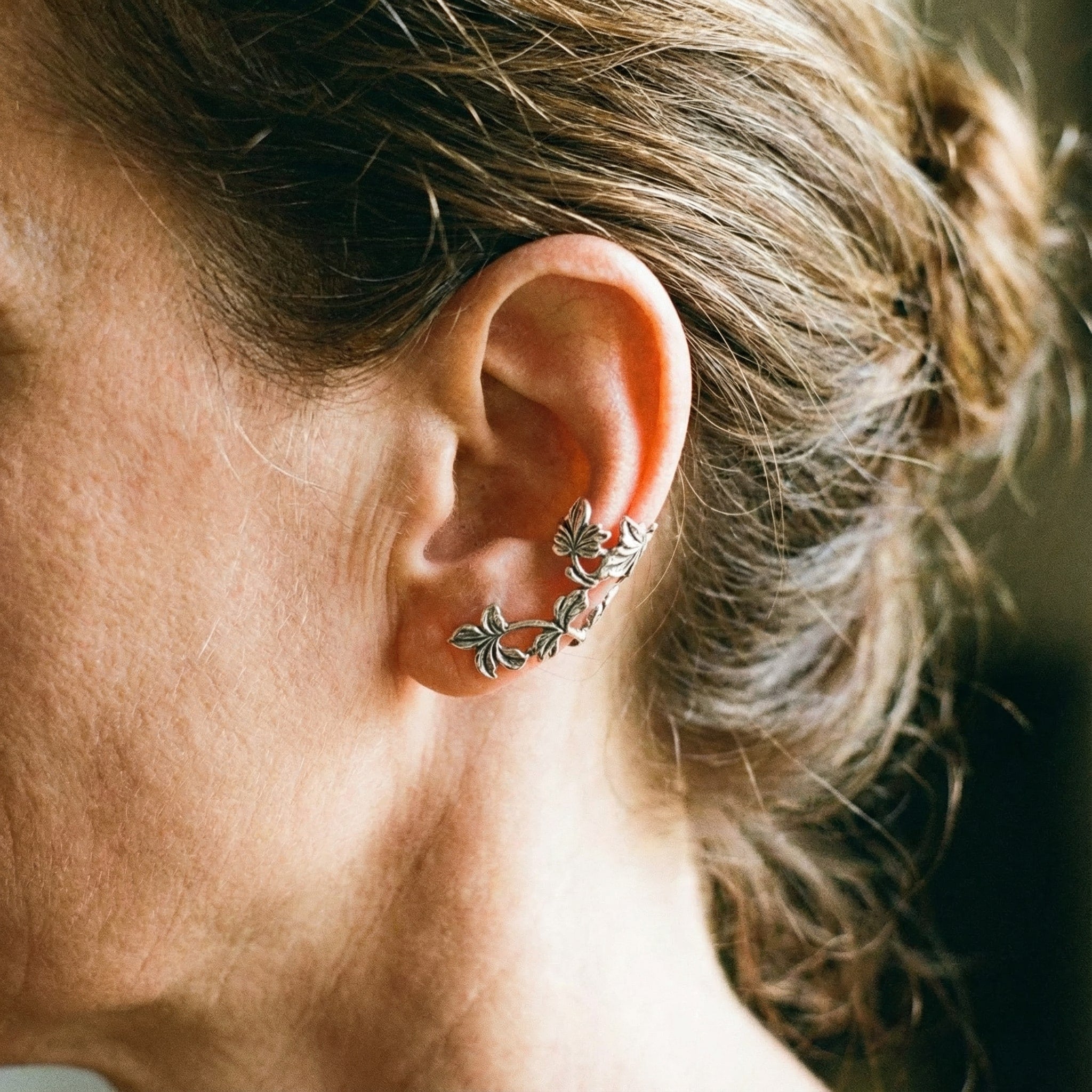 Vintage cvjetne naušnice s kopčom