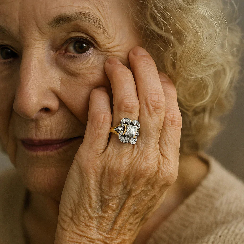 Vintage zlatni prsten s cirkonom