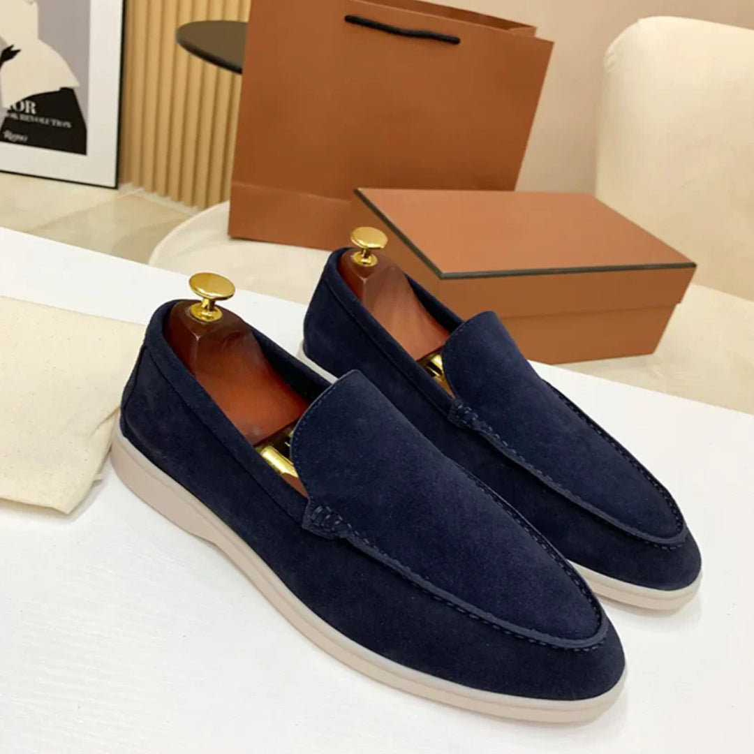 Klasične Suede Loafers