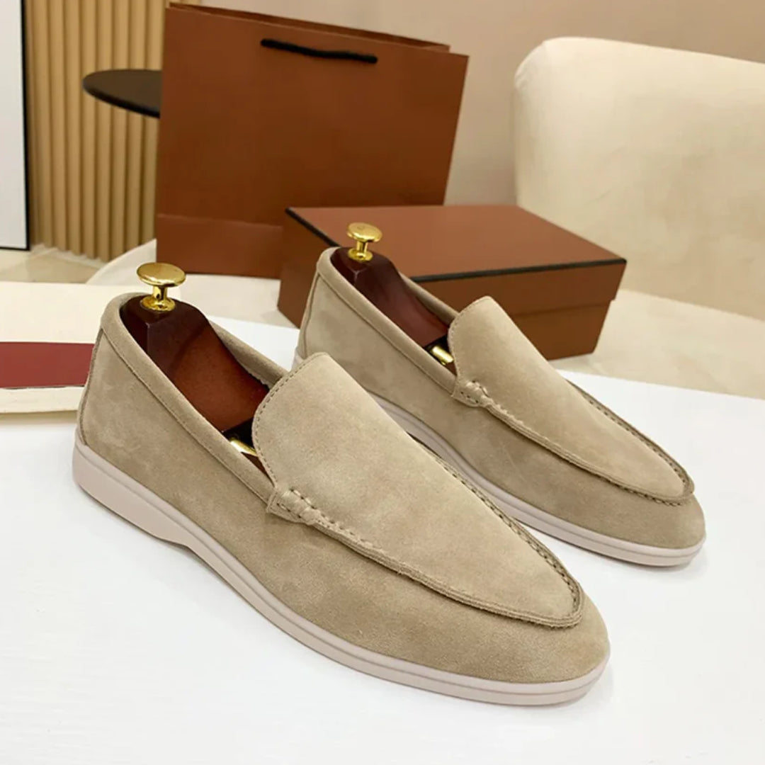 Klasične Suede Loafers