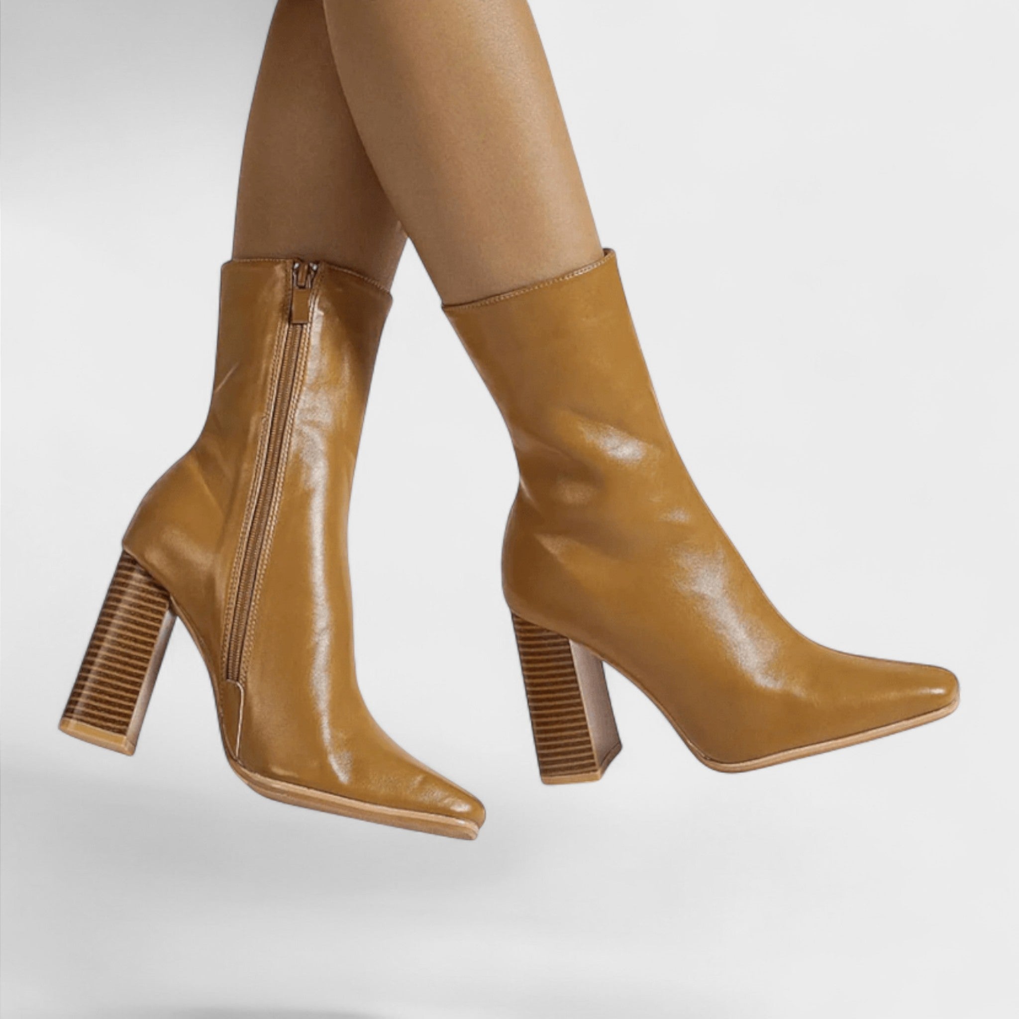 Tilde | Stilizirane čizme