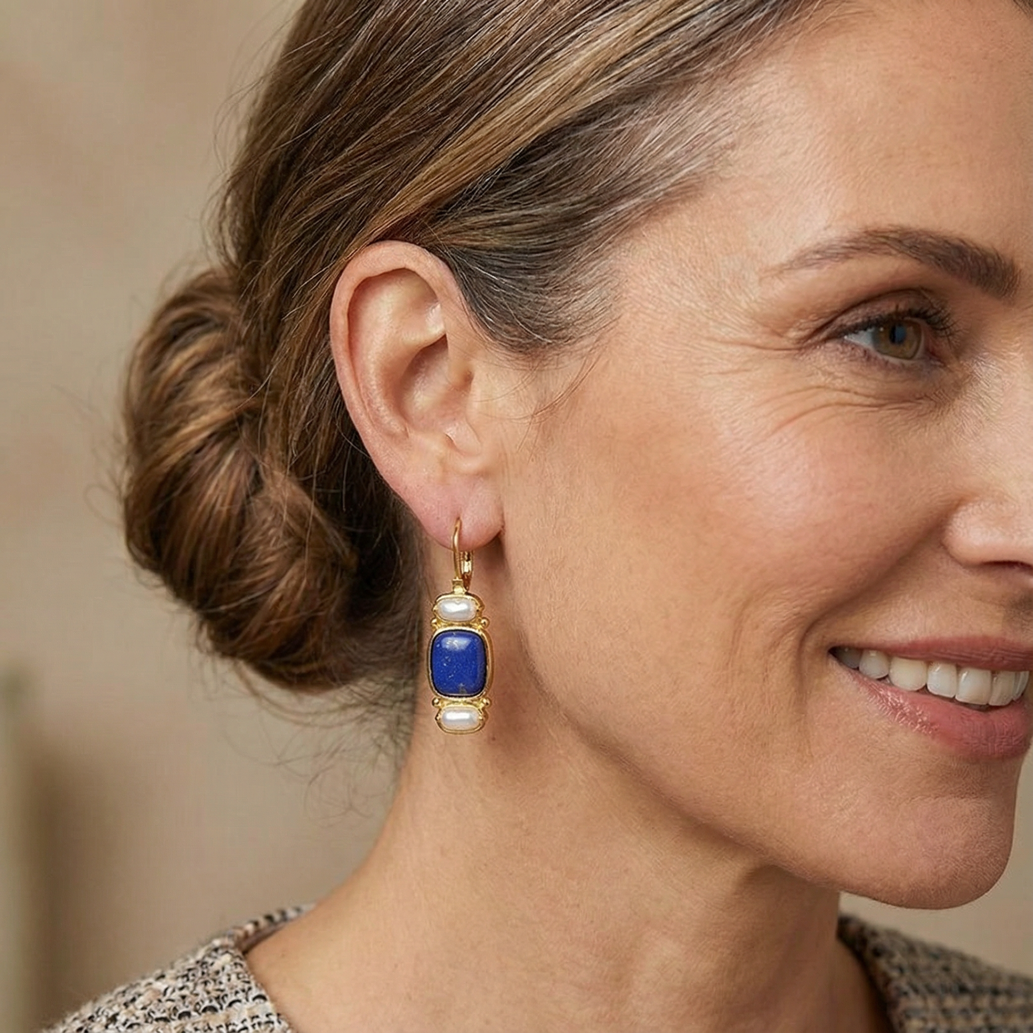 Vintage naušnice u plavoj i zlatnoj